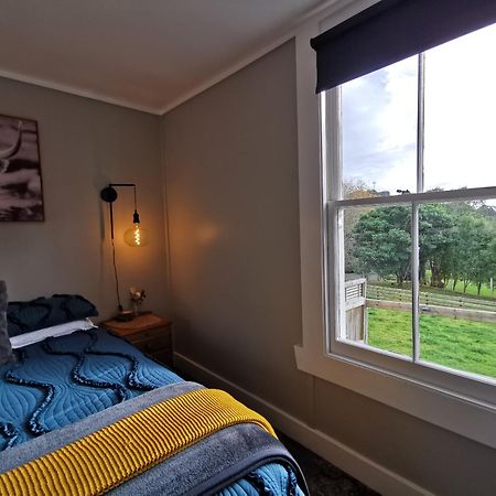 Crown Ridge Miners Cottage Karangahake Екстериор снимка