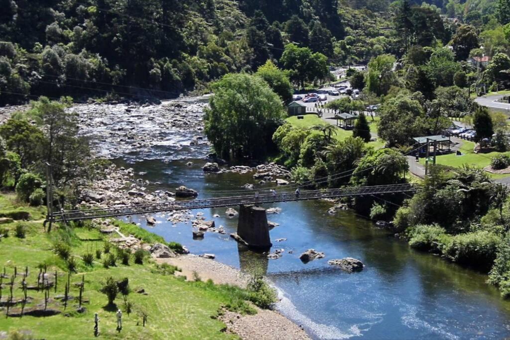 Crown Ridge Miners Cottage Karangahake Екстериор снимка